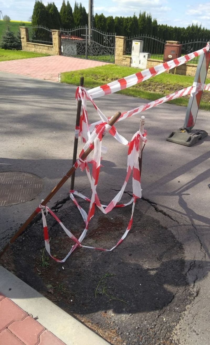 Ogłoszenie o zamknięciu drogi